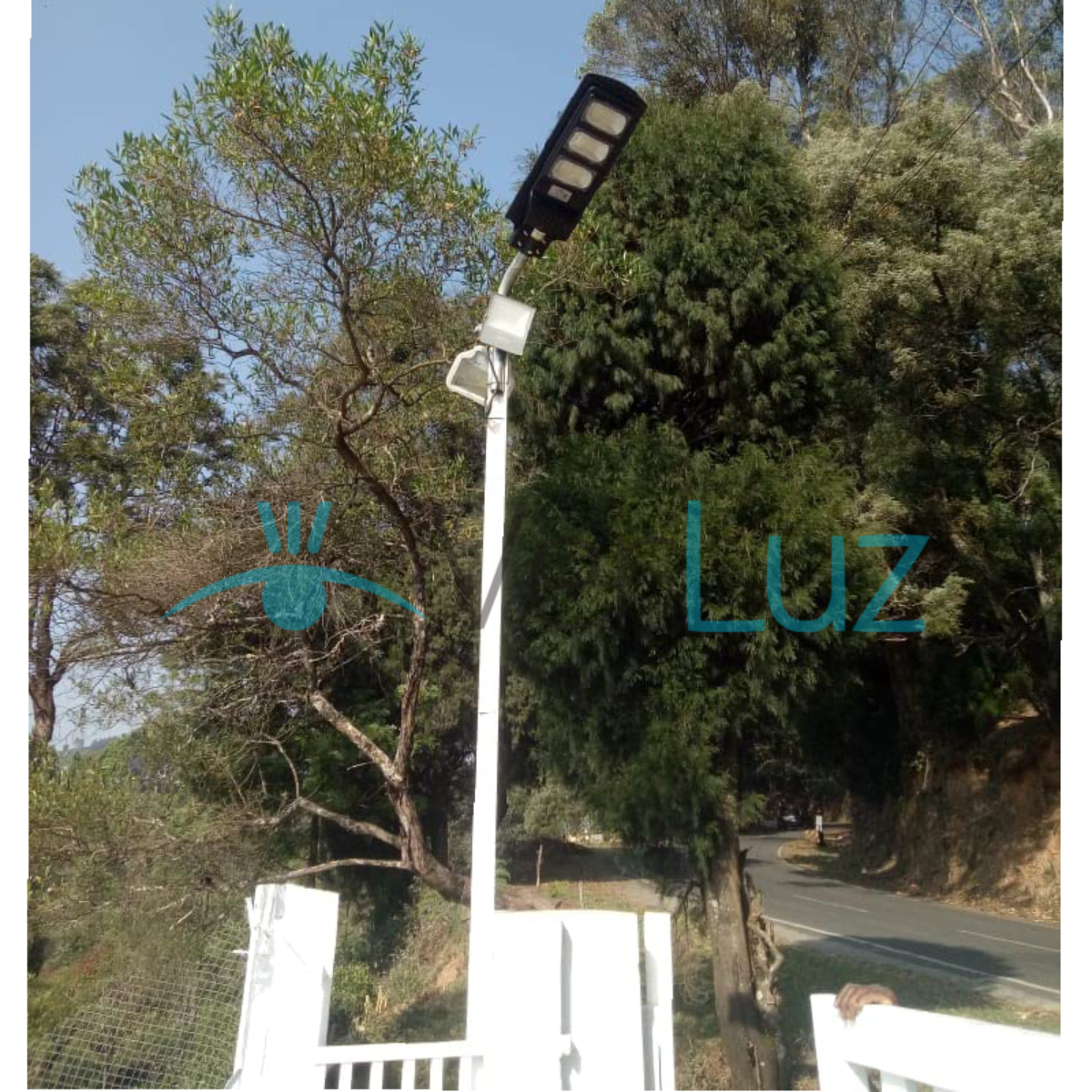 Foto2_Luminaria_Vial_LED_Solar_120w_VerLuz