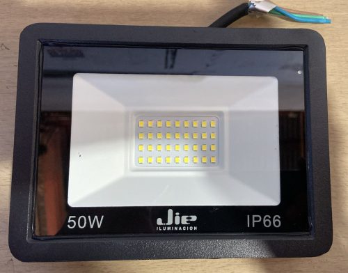 Proyector LED SMD SEC ECO 50 watt 110lm/w IP66 Fría, Neutra o Cálida (550w) photo review