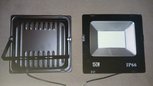 Proyector LED SMD 150 watt IP66 Frío 6.500 °K (1.200w) photo review