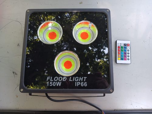 Proyector LED COB RGB 150 watt Multicolor Memoria IP66 (1.200w) photo review