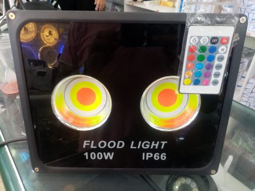 Proyector LED COB RGB 100 watt Multicolor Memoria IP66 (800w) photo review