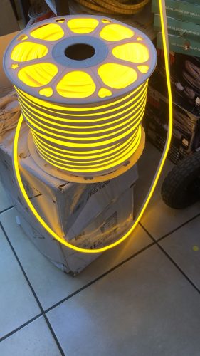 Cinta LED Neón Flexible Diez Colores 220 Volt 7 watt/metro 180° IP67 (60w) photo review