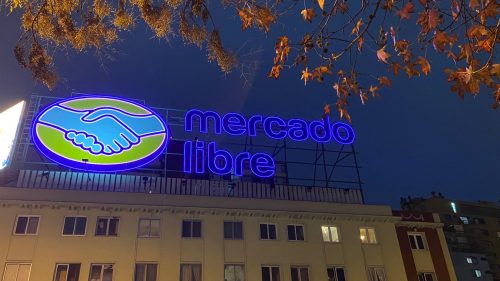 Cinta LED Neón Flexible Diez Colores 220 Volt 7 watt/metro 180° IP67 (60w) photo review